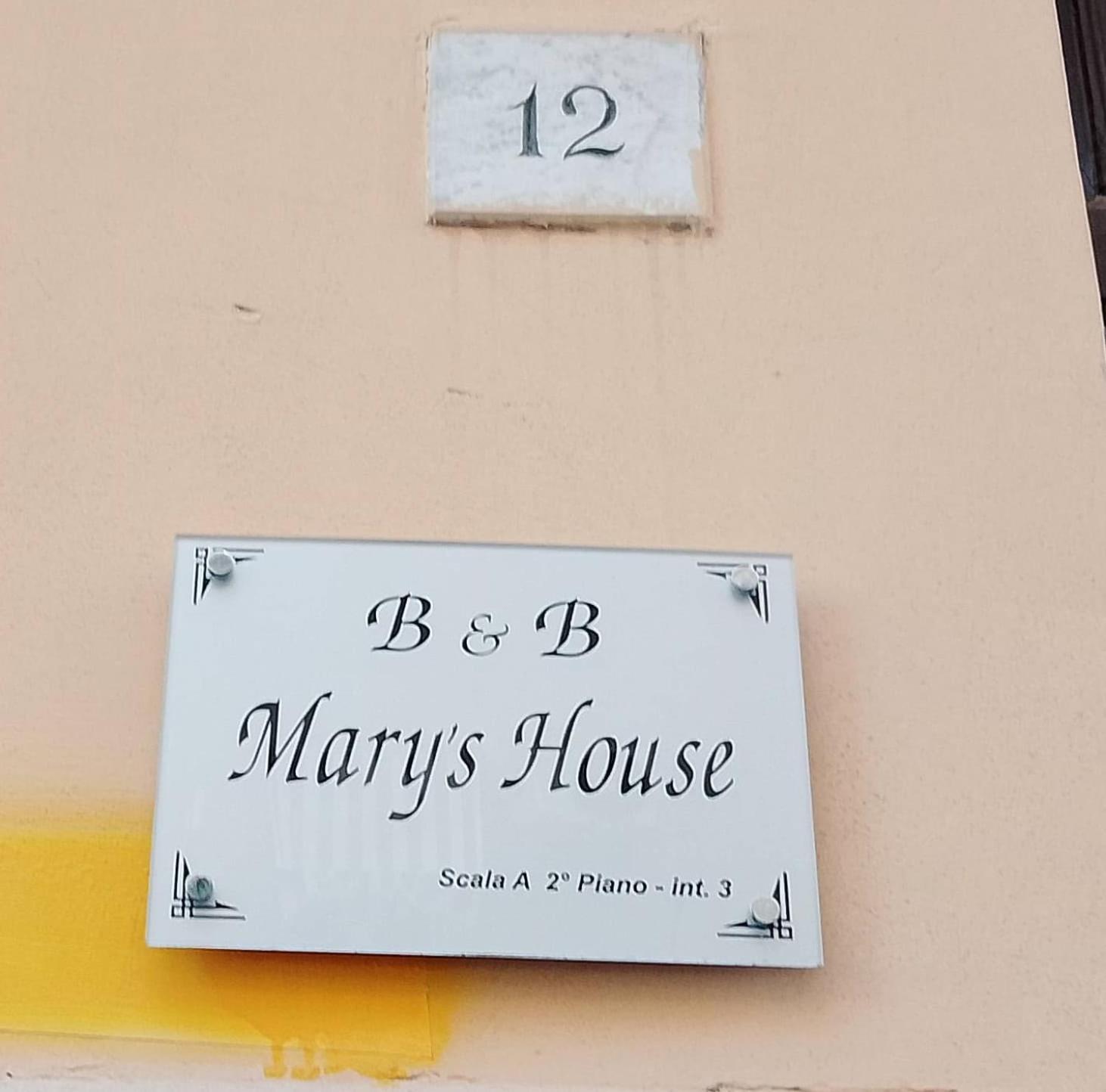Апартаменты Mary House Napoli Centro Экстерьер фото